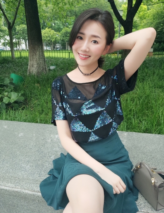 Leanna的第二张照片--赣州相亲服务中心