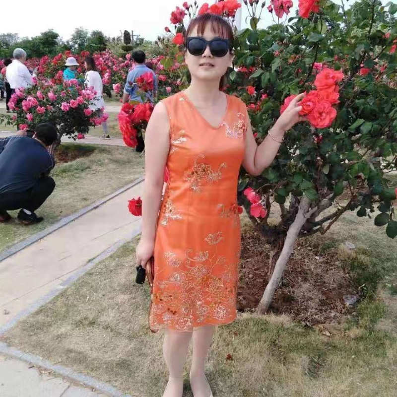 yunerfei的第一张照片--赣州相亲服务中心