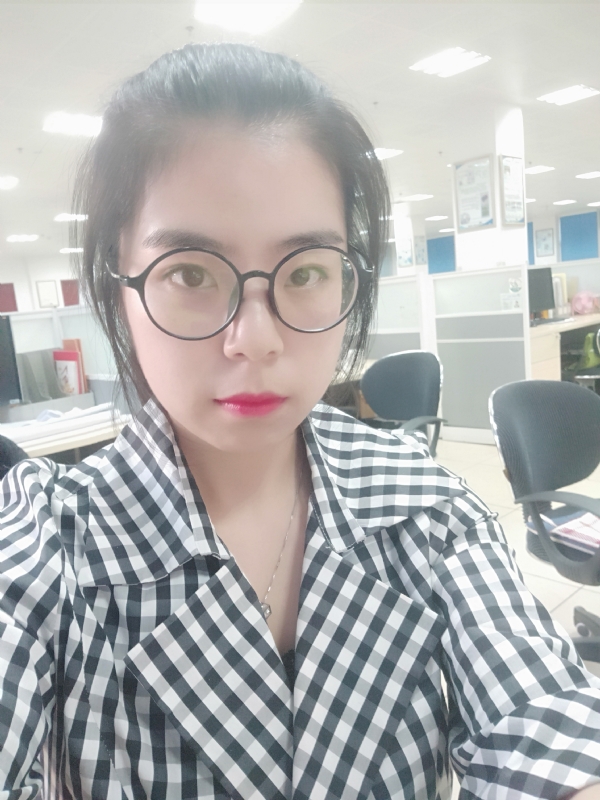 莹莹的第一张照片--赣州相亲服务中心