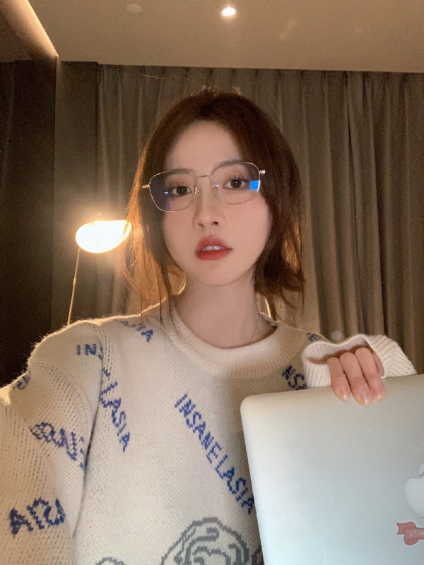 小曦的第一张照片--赣州相亲服务中心
