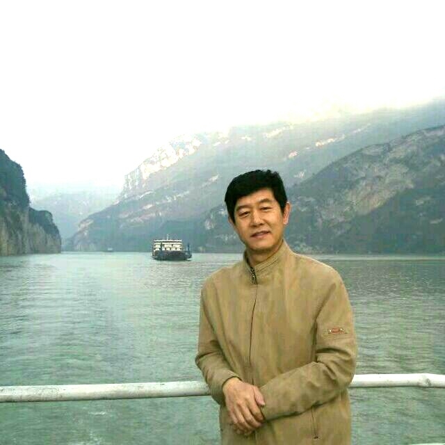 优秀善良178/72的第一张照片--赣州相亲服务中心