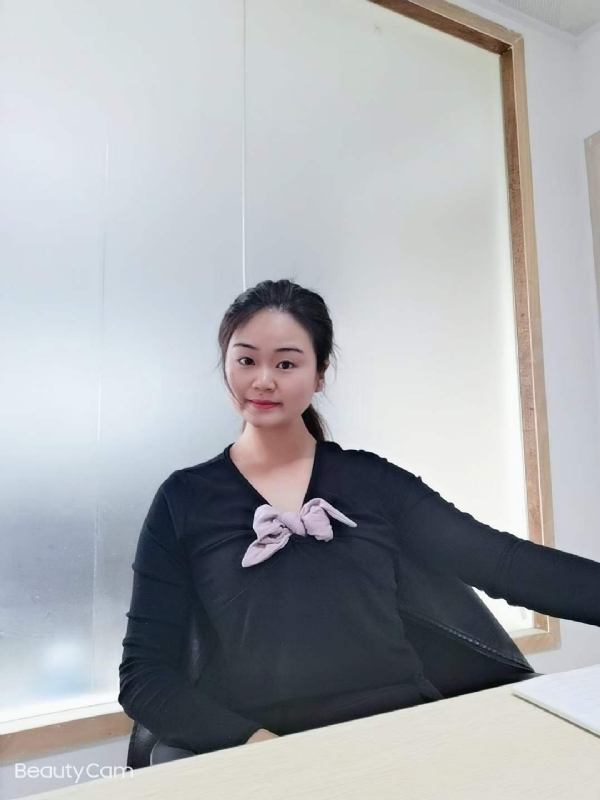 美美在深的第一张照片--赣州相亲服务中心