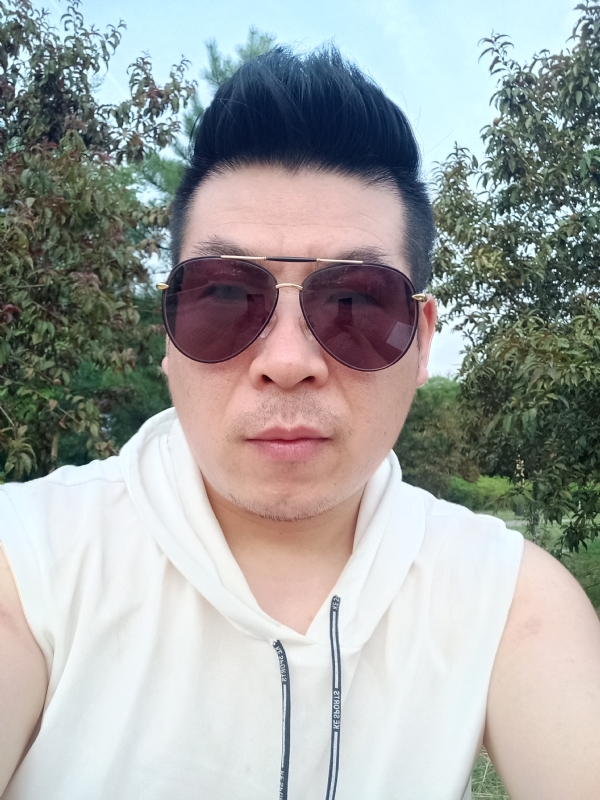 等风来的第二张照片--赣州相亲服务中心