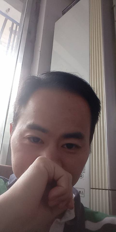 90年大叔的第一张照片--赣州相亲服务中心