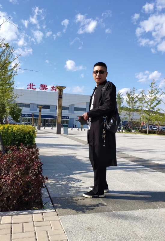 仟佰渡的第一张照片--赣州相亲服务中心