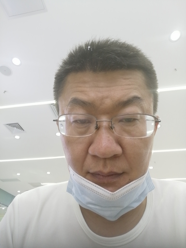 无奈的第一张照片--赣州相亲服务中心