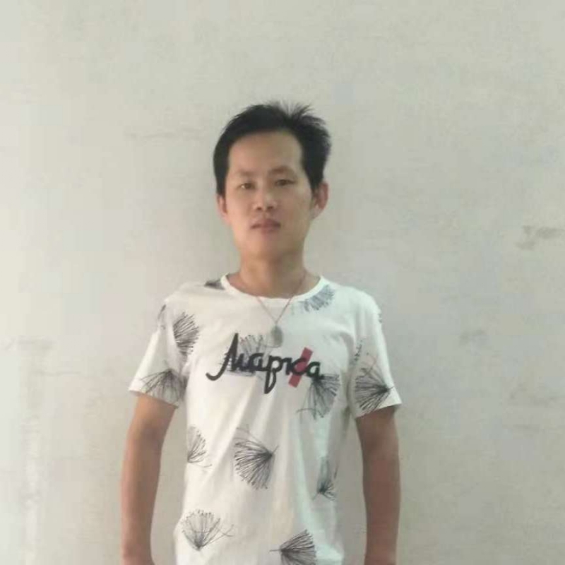 平平的第一张照片--赣州相亲服务中心