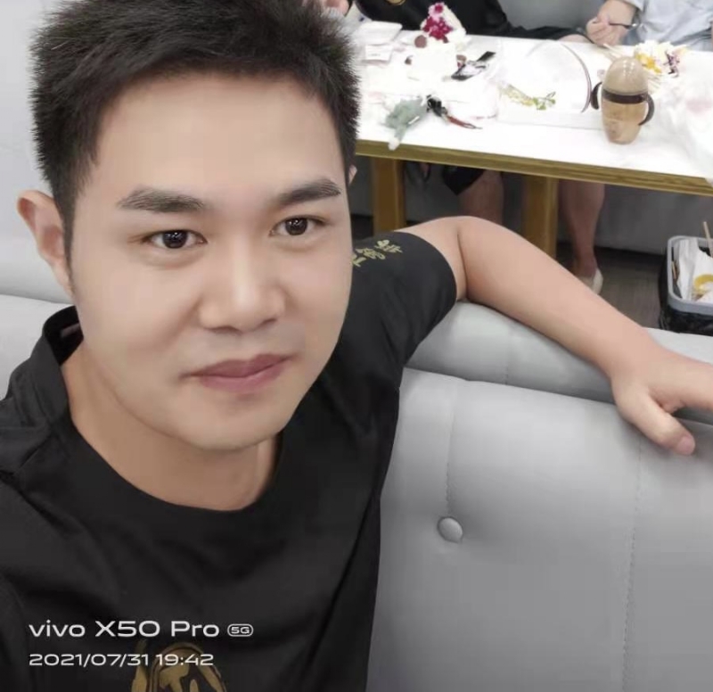 阳洋杨的第一张照片--赣州相亲服务中心