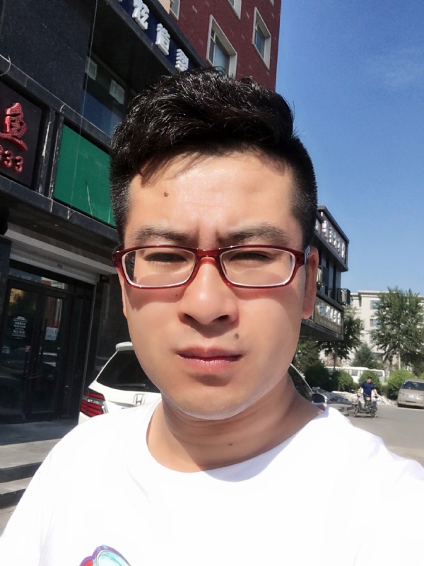 AA首席的第一张照片--赣州相亲服务中心