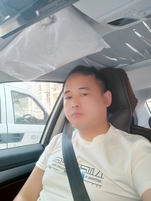 有你就好的第五张照片--赣州相亲服务中心