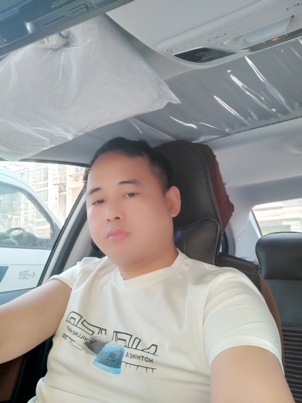 有你就好的第七张照片--赣州相亲服务中心