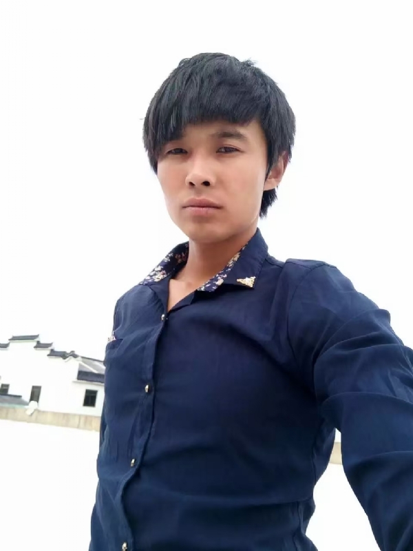 庸人自扰的第一张照片--赣州相亲服务中心