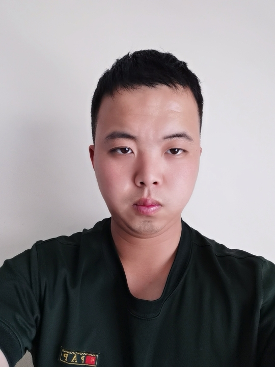 明月天涯的第一张照片--赣州相亲服务中心