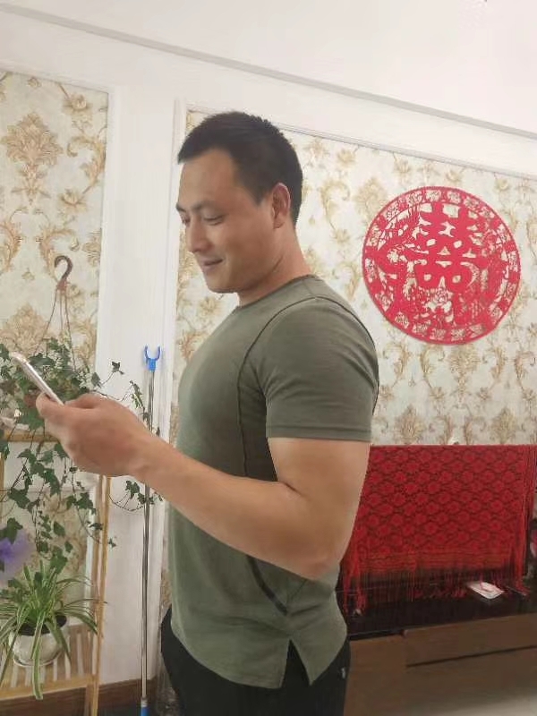 旧时相识的第三张照片--赣州相亲服务中心