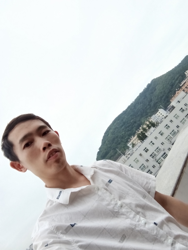 会飞的鱼的第一张照片--赣州相亲服务中心