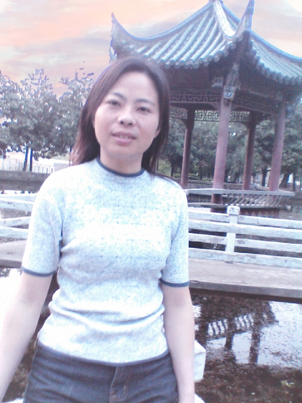 小草的第一张照片--赣州相亲服务中心