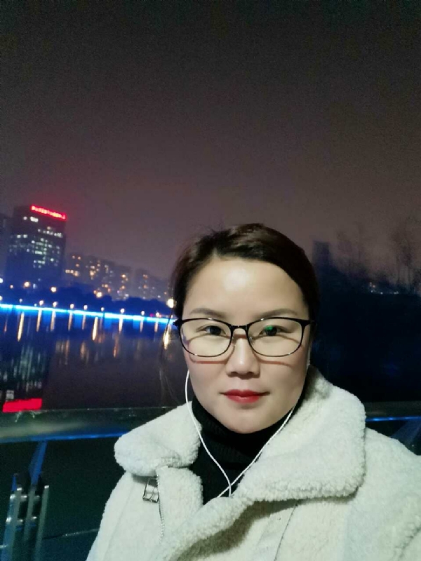 小英的第一张照片--赣州相亲服务中心