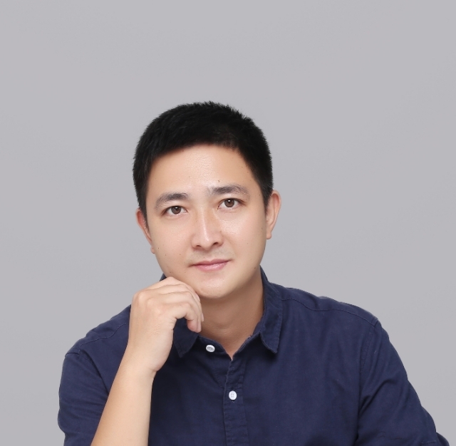小丑的第一张照片--赣州相亲服务中心