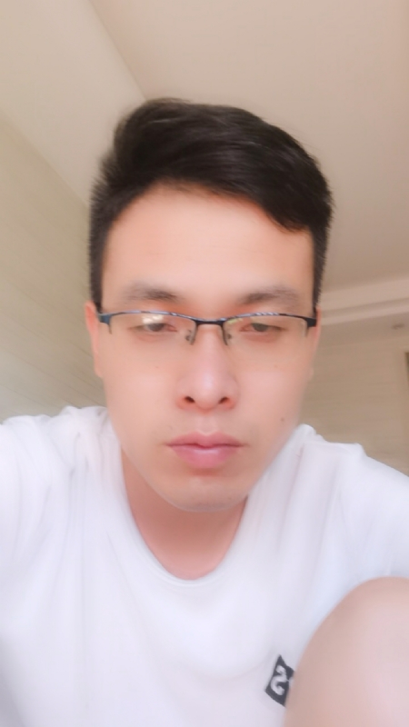 携一人白首的第一张照片--赣州相亲服务中心