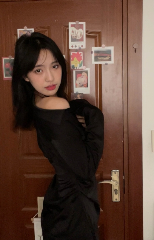 李美嘉的第一张照片--赣州相亲服务中心
