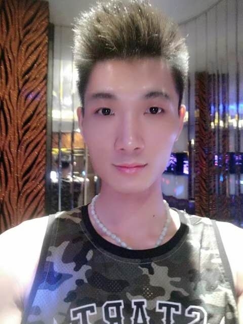 人生如戏的第一张照片--赣州相亲服务中心