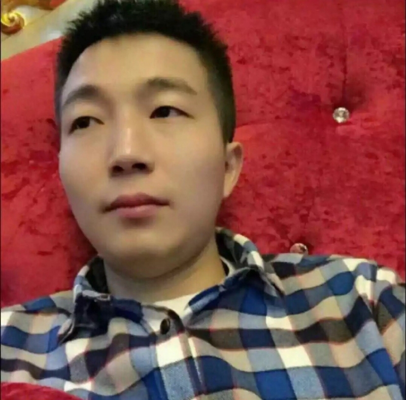 崩塌的信仰的第一张照片--赣州相亲服务中心