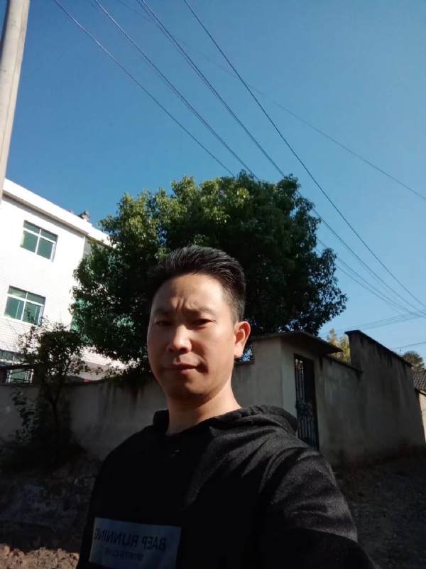 寻缘中的第二张照片--赣州相亲服务中心