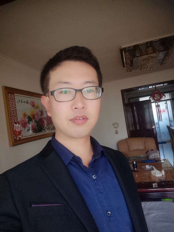 遇一人白首的第二张照片--赣州相亲服务中心