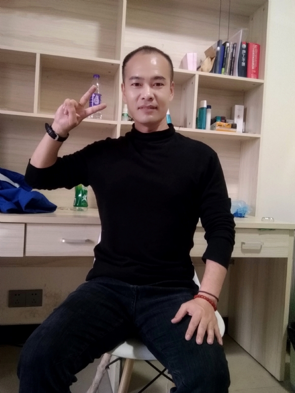 熊大与熊二的第二张照片--赣州相亲服务中心