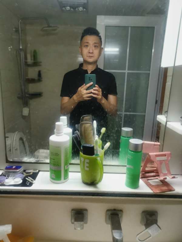 龙少的第一张照片--赣州相亲服务中心