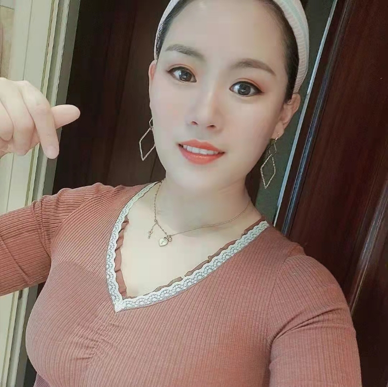 蜜&糖的第一张照片--赣州相亲服务中心