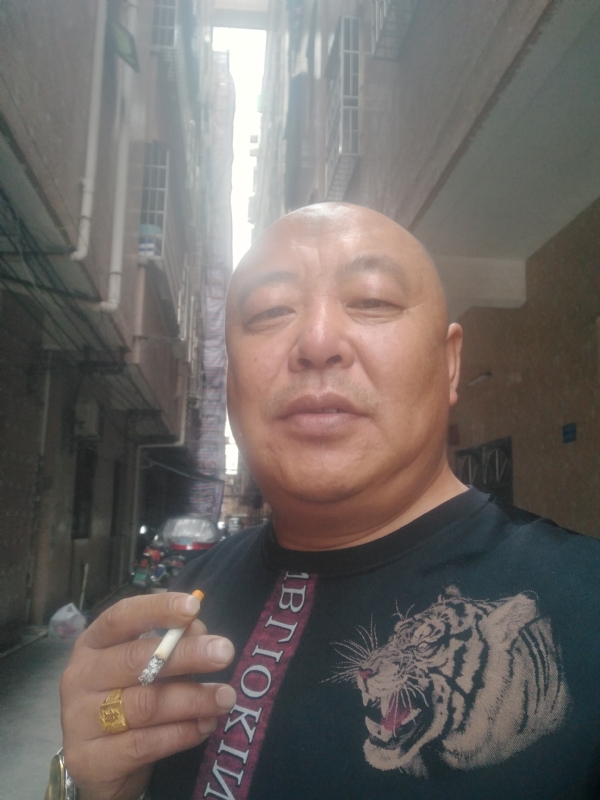 人在TA乡的第一张照片--赣州相亲服务中心