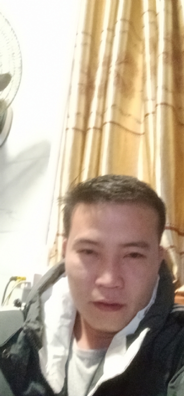 一个人的烟火的第一张照片--赣州相亲服务中心