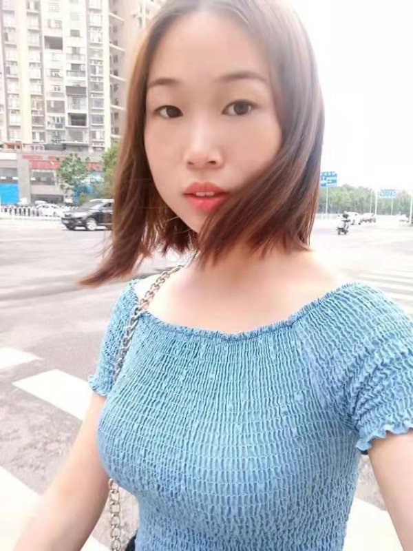秋水伊人的第四张照片--赣州相亲服务中心