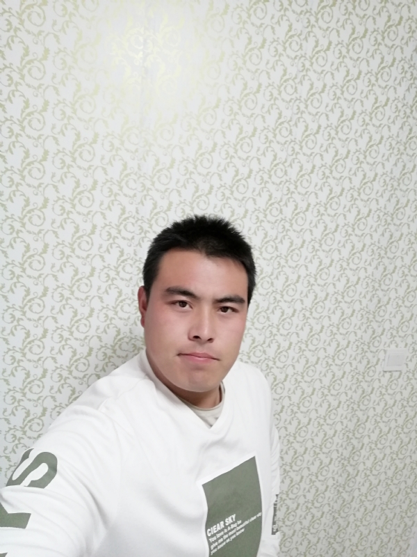 看草莓在跳舞的第一张照片--赣州相亲服务中心