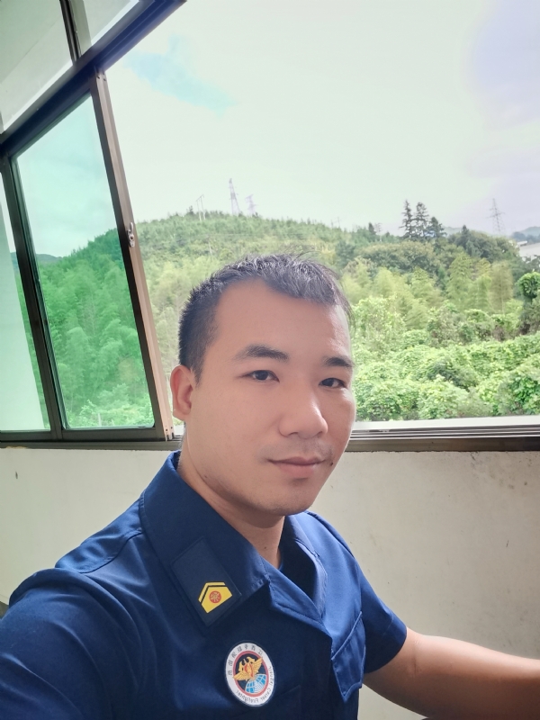 期待未来的第一张照片--赣州相亲服务中心