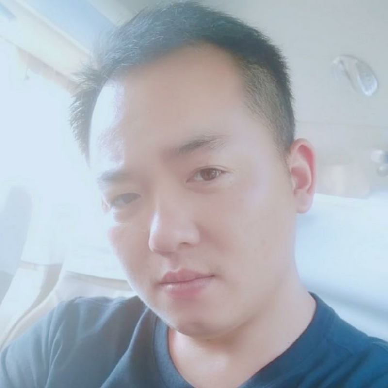 荒漠°的第一张照片--赣州相亲服务中心