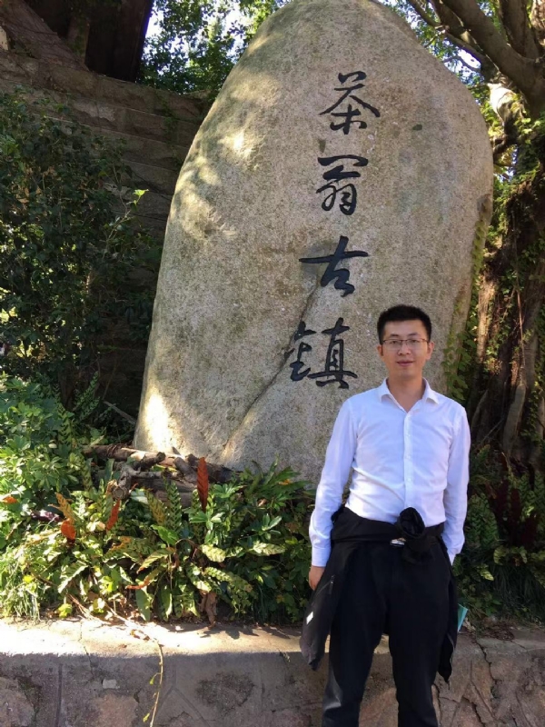zw的第二张照片--赣州相亲服务中心