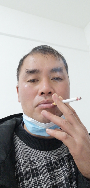 龙心的第一张照片--赣州相亲服务中心