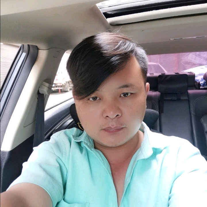 想家大黄蜂的第一张照片--赣州相亲服务中心