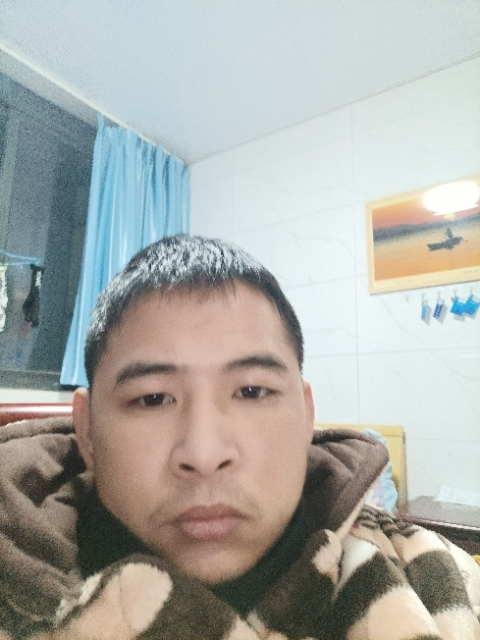寂寞的第一张照片--赣州相亲服务中心