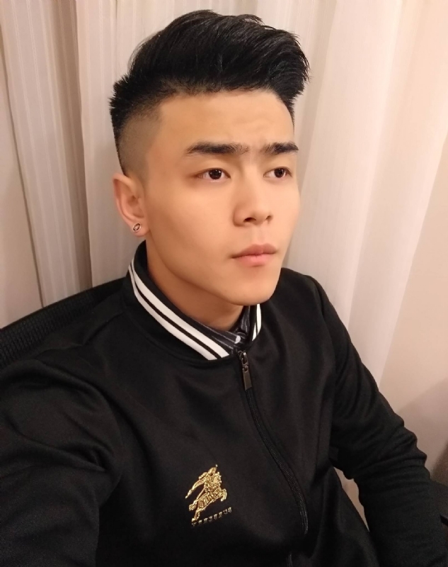 随缘的第一张照片--赣州相亲服务中心