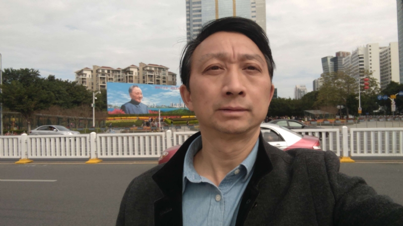 爱在深秋的第一张照片--赣州相亲服务中心