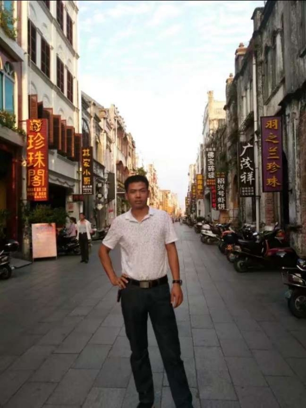 爱生活爱健康的第一张照片--赣州相亲服务中心
