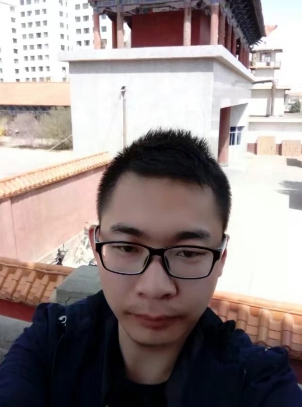 龙在天的第一张照片--赣州相亲服务中心
