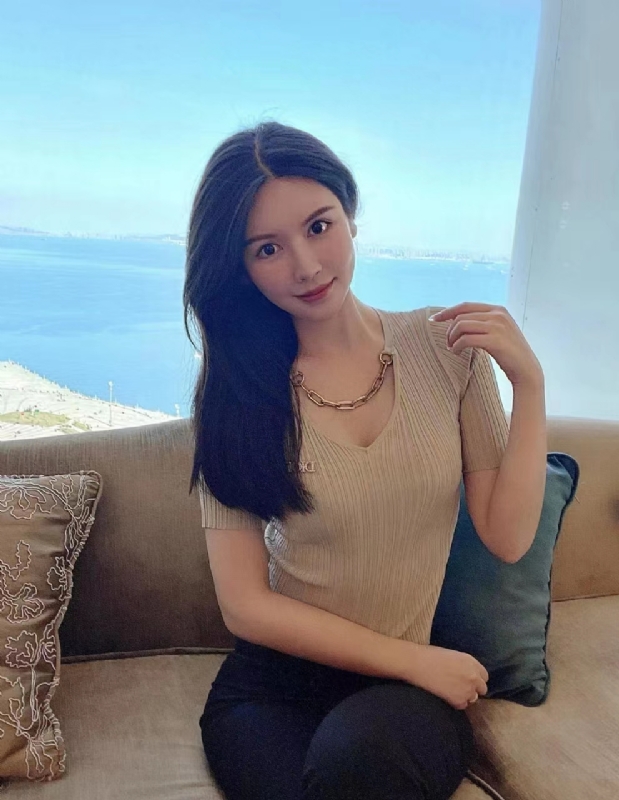 李芷晴的第一张照片--赣州相亲服务中心