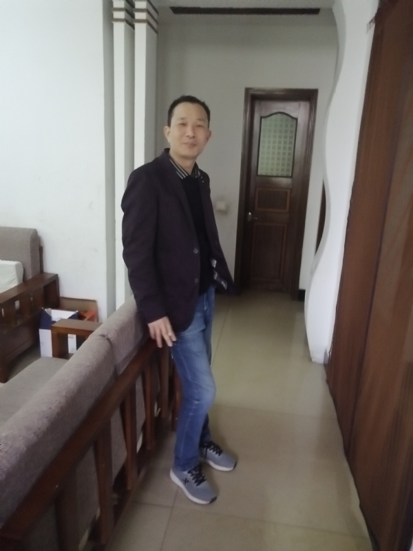 相亲相爱的第一张照片--赣州相亲服务中心
