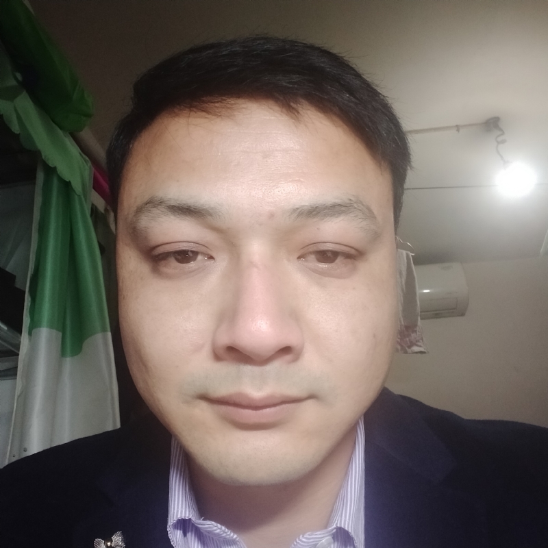 诸先生的第一张照片--赣州相亲服务中心