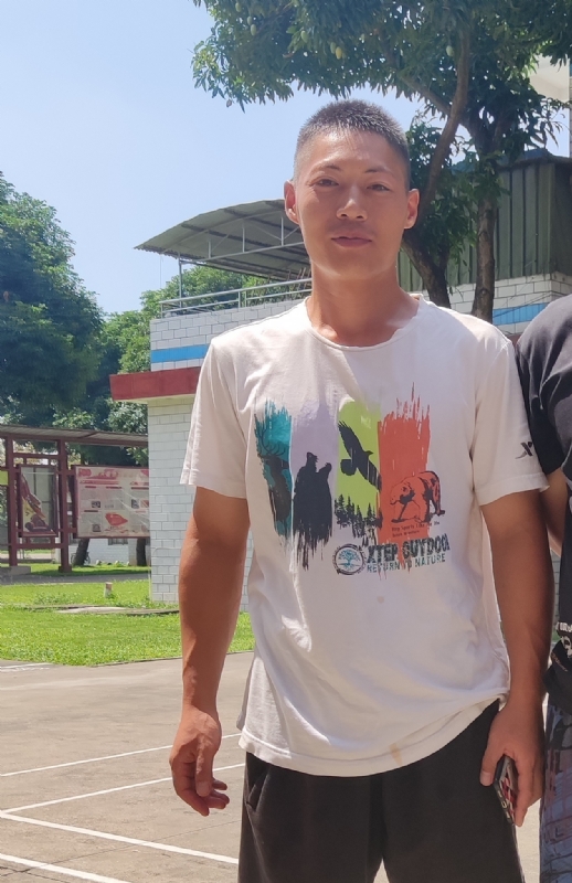 孤鹰的第一张照片--赣州相亲服务中心