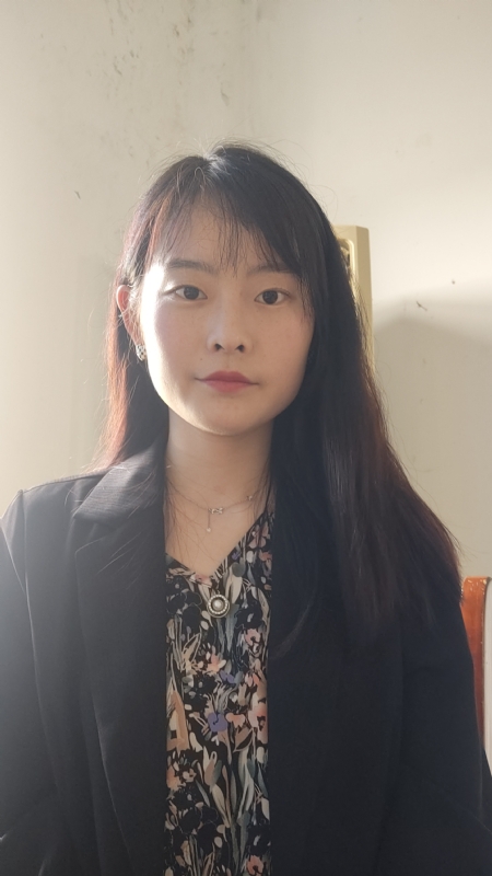 啾啾儿的第一张照片--赣州相亲服务中心